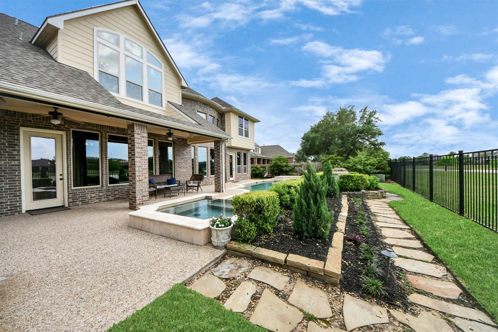 11415 Stonecreek Bend Lane