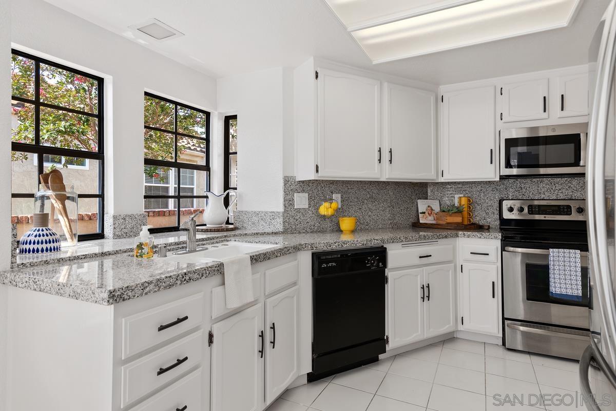 12636 Calle Tamega # 98