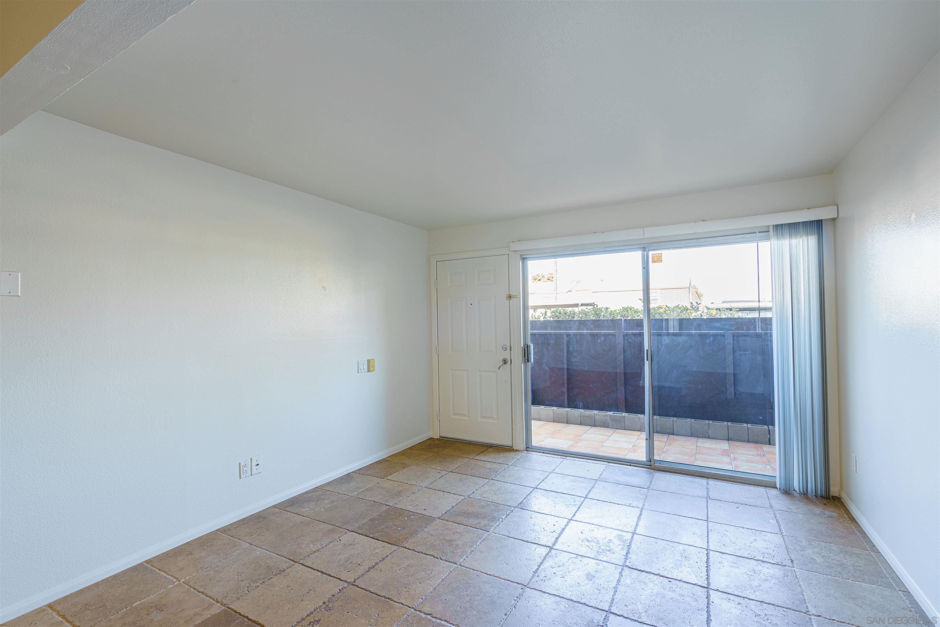 3454 Castle Glen # 135