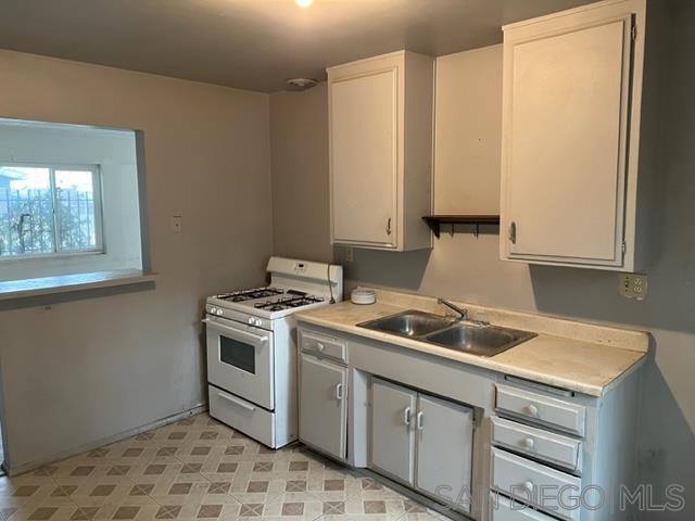 1456 W 6th St.