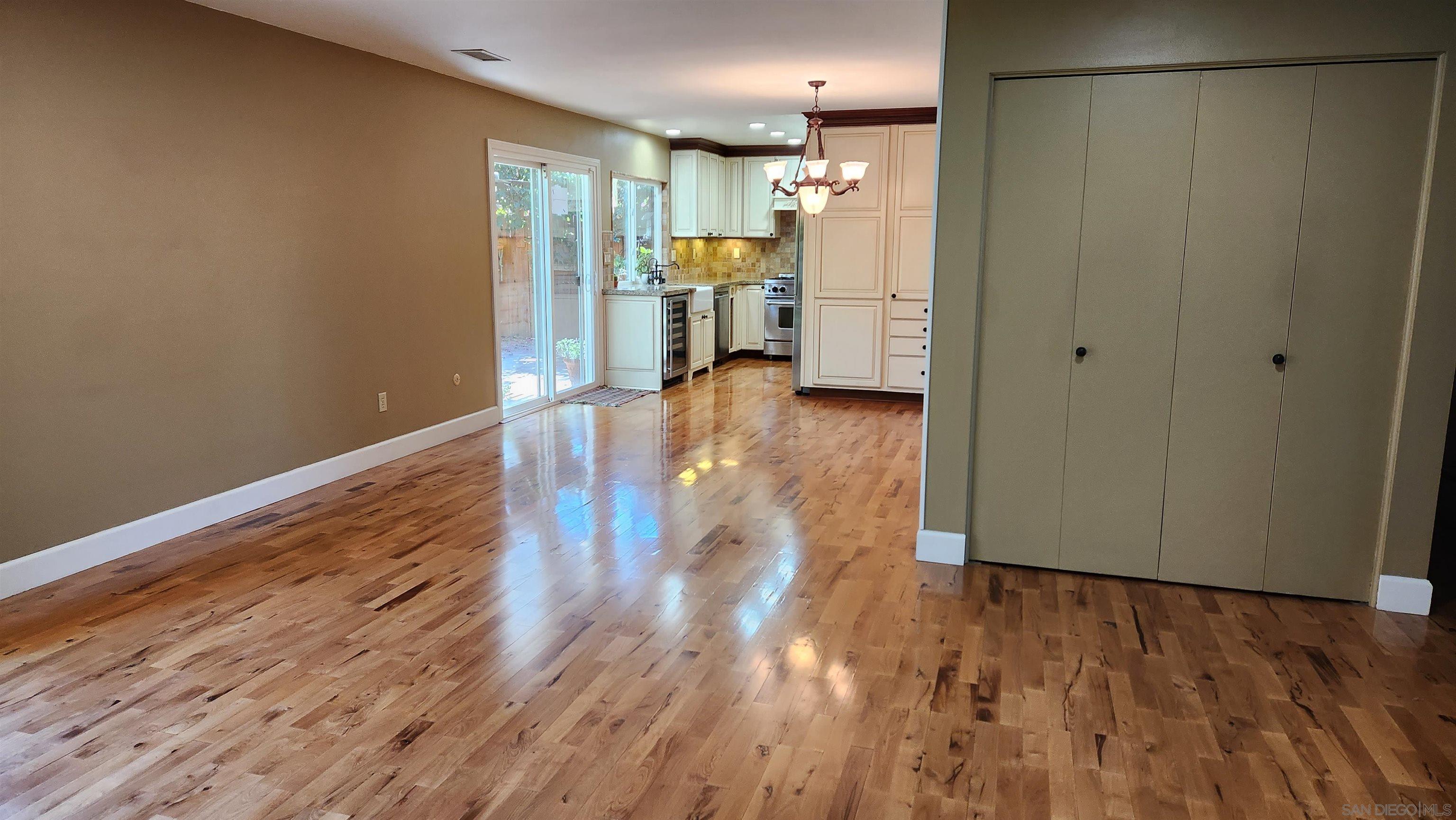 10167 Spring Manor Ct