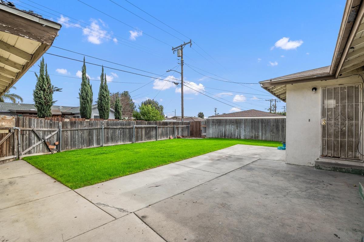 10053 Central Ave.