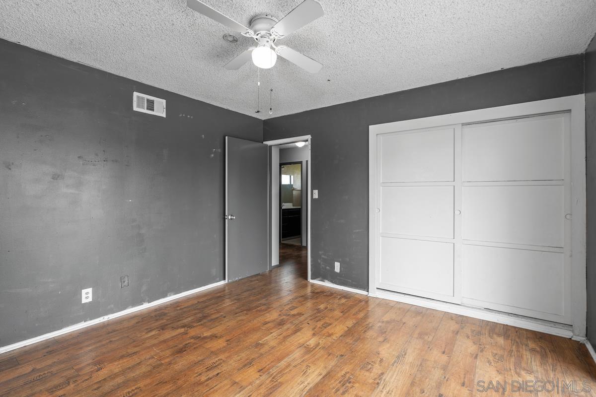 10053 Central Ave.