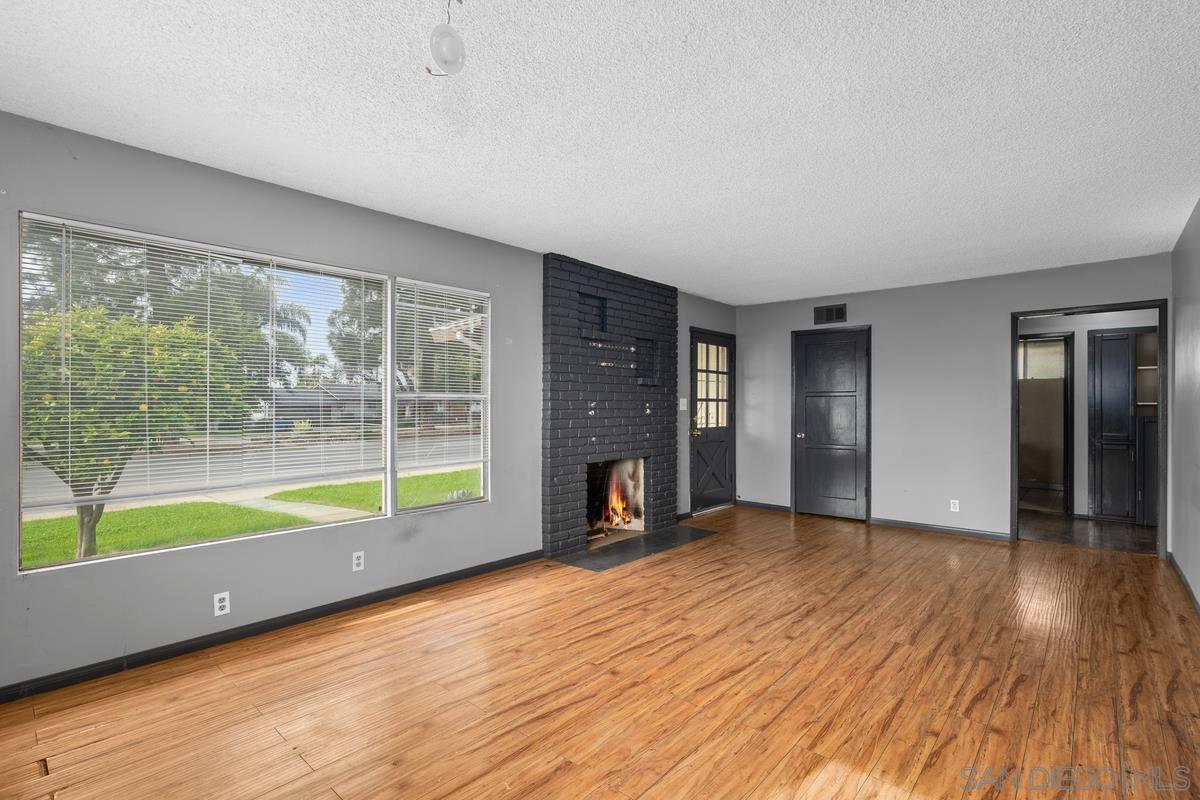 10053 Central Ave.