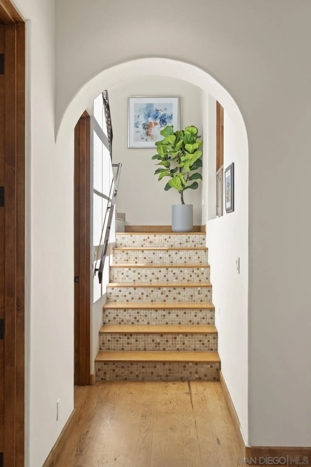7323 Vista Del Mar Ave