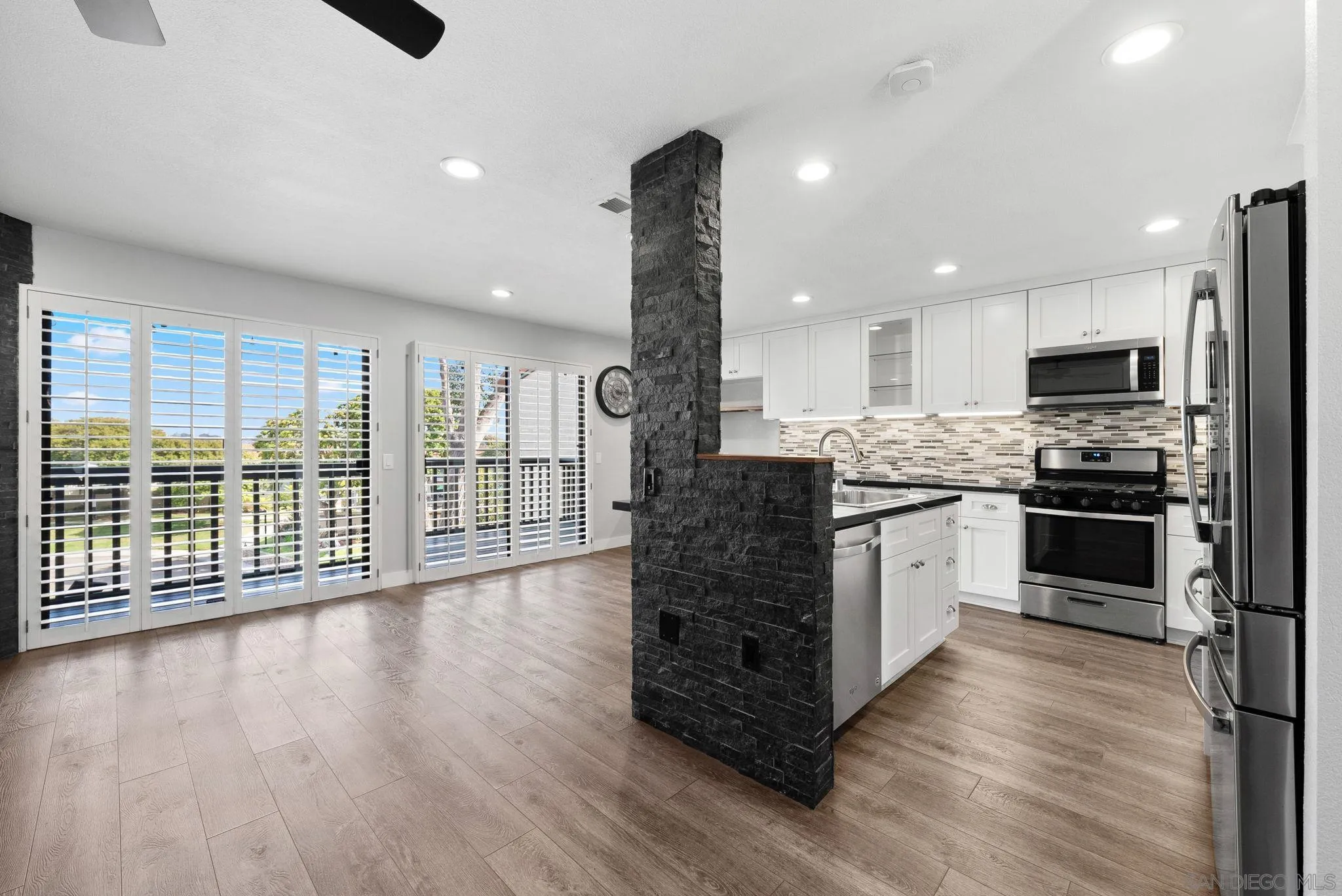 6953 Camino Pacheco