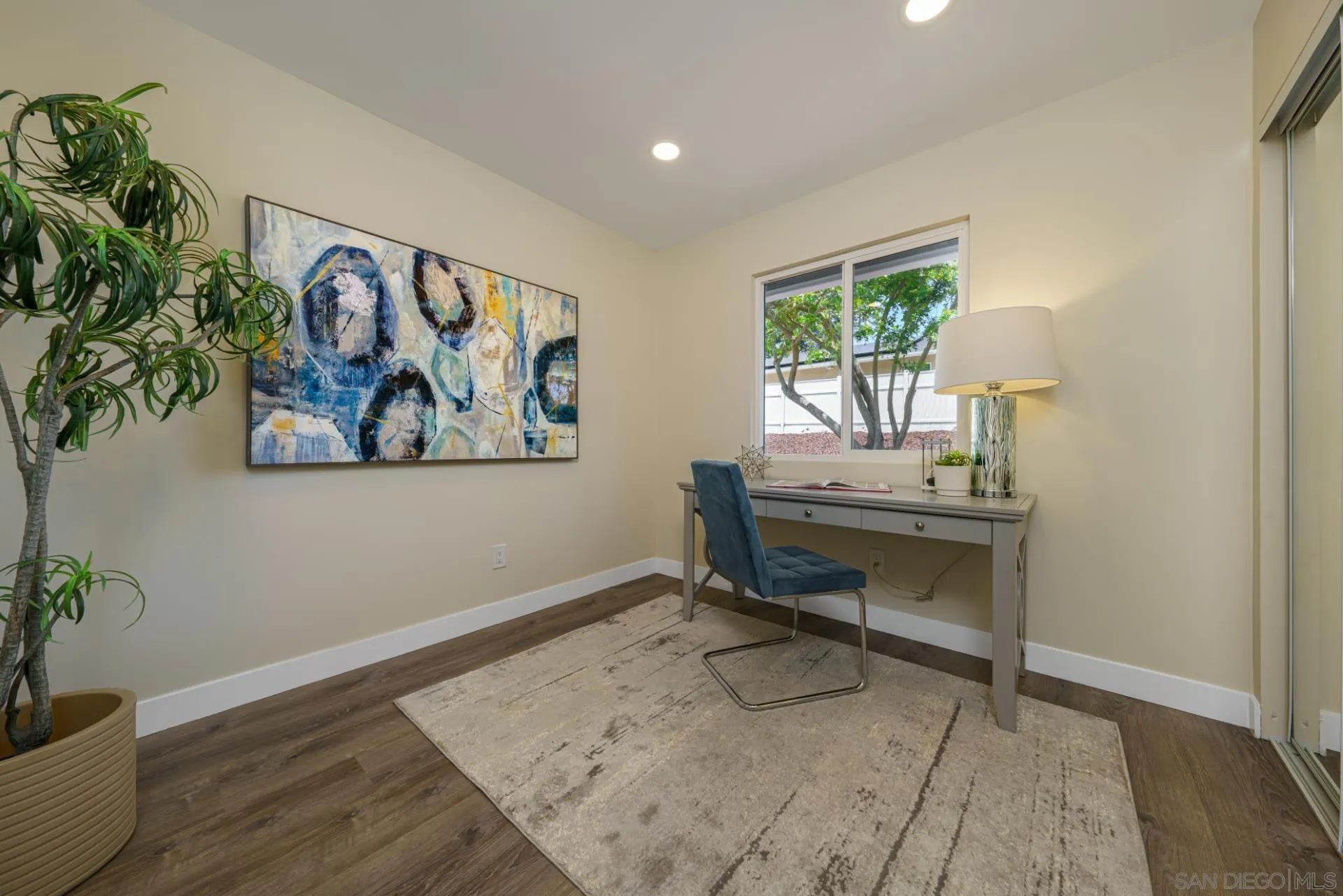 3042 Driscoll