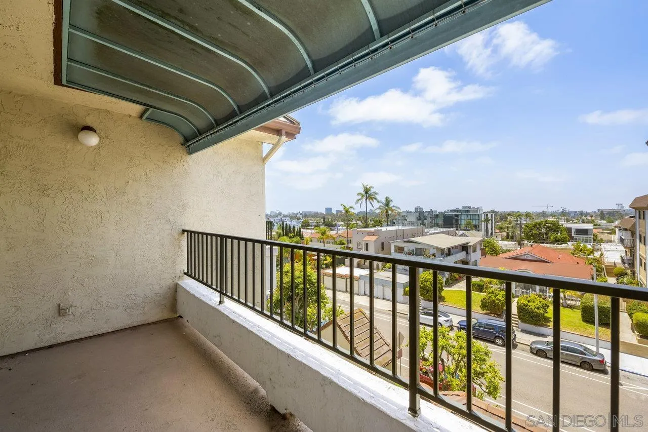 3795 Georgia St # 406