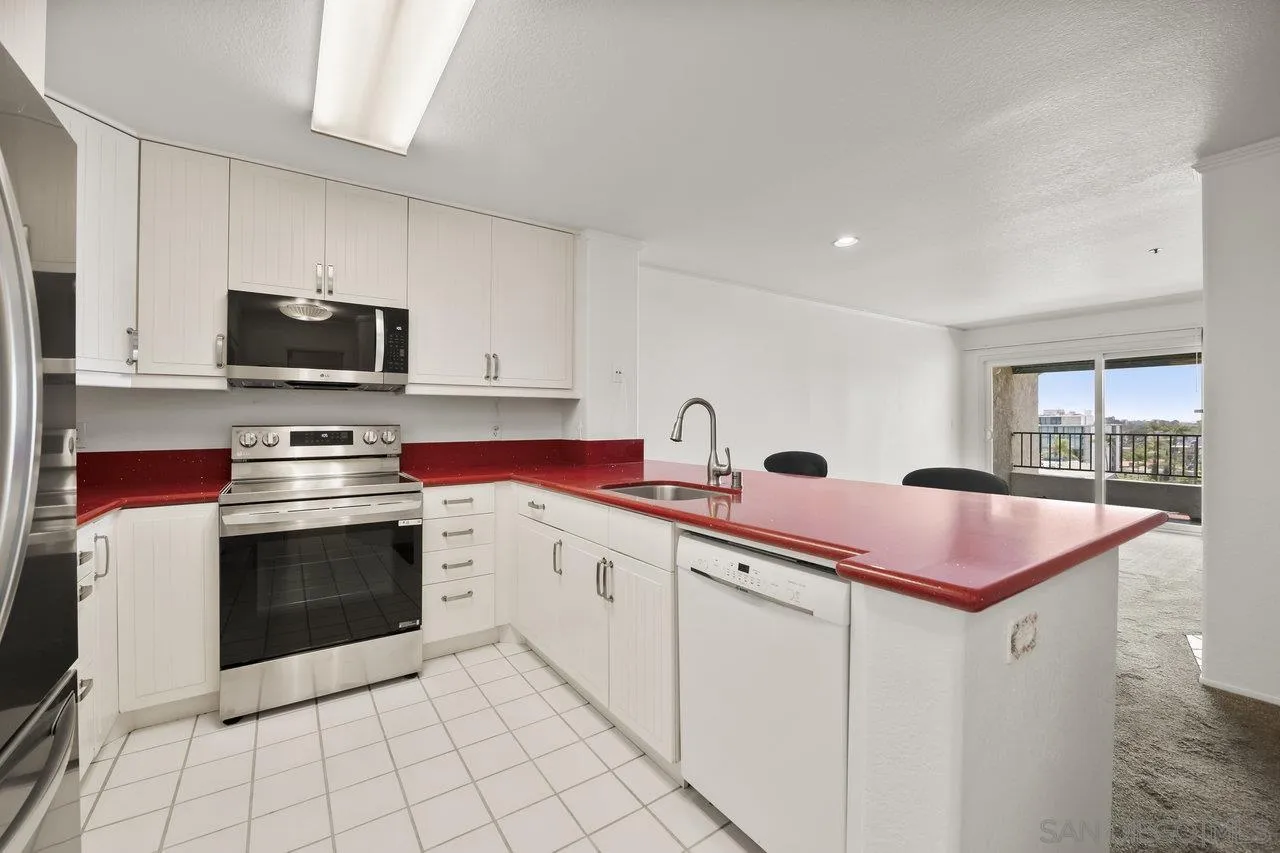 3795 Georgia St # 406