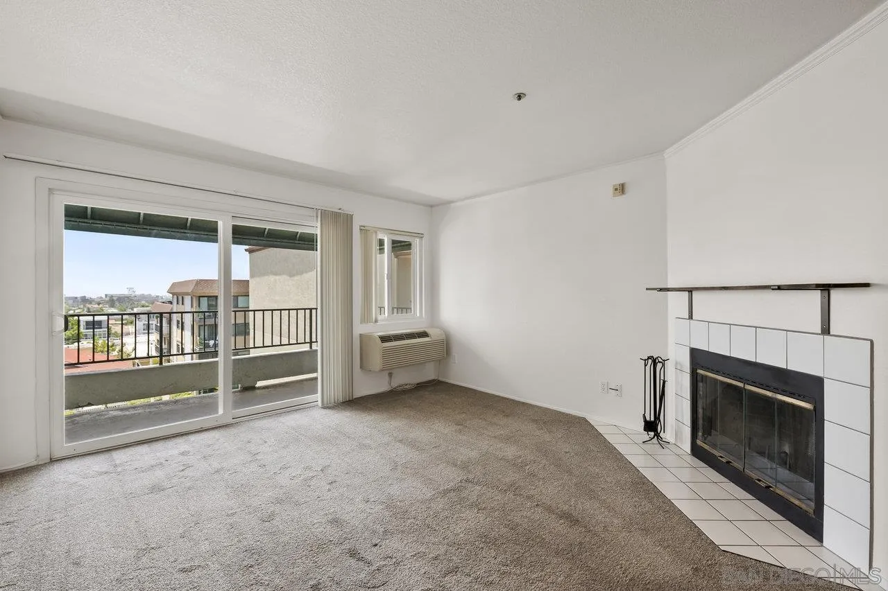 3795 Georgia St # 406