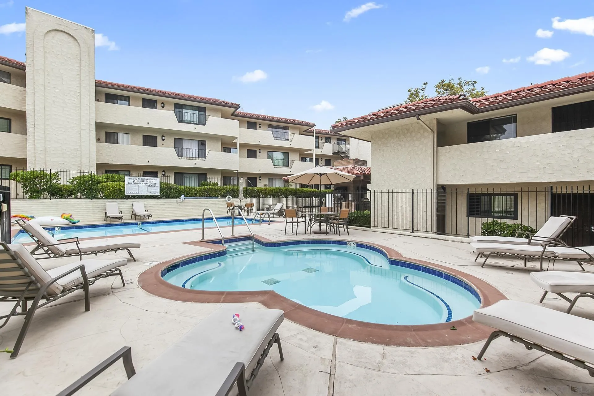 4215 Asher St # 35