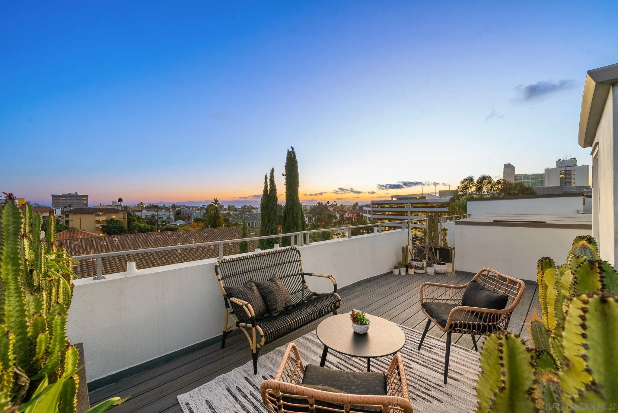 4257 3rd Ave # 2