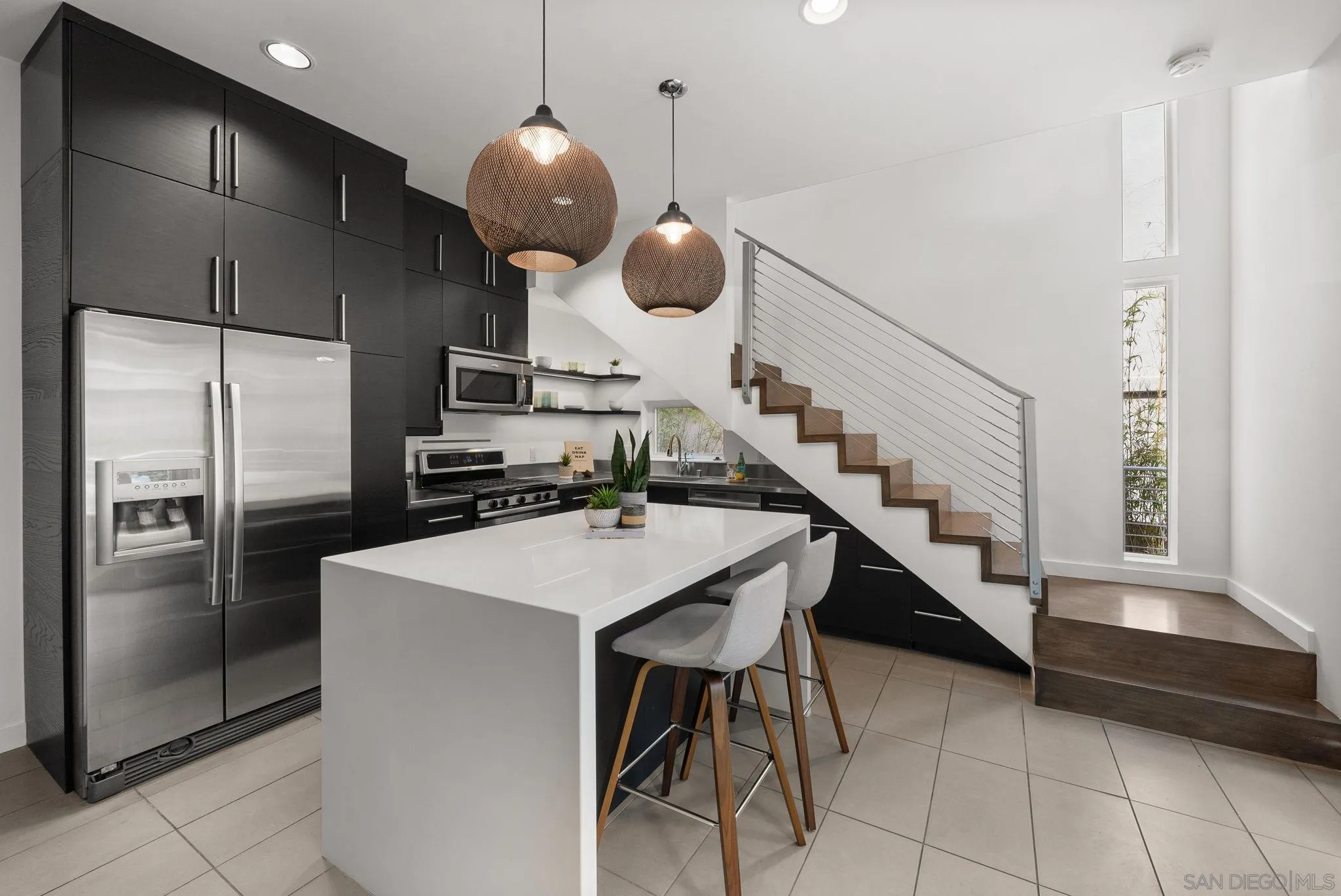 4257 3rd Ave # 2