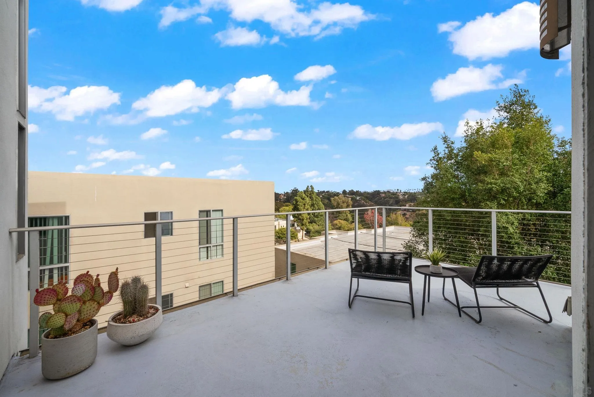 4257 3rd Ave # 2