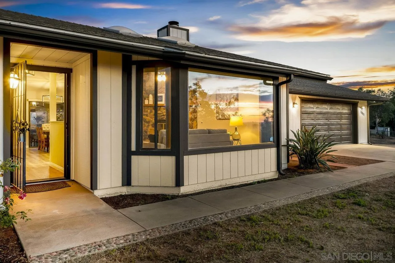 20887 Palomar Mountain View Rd