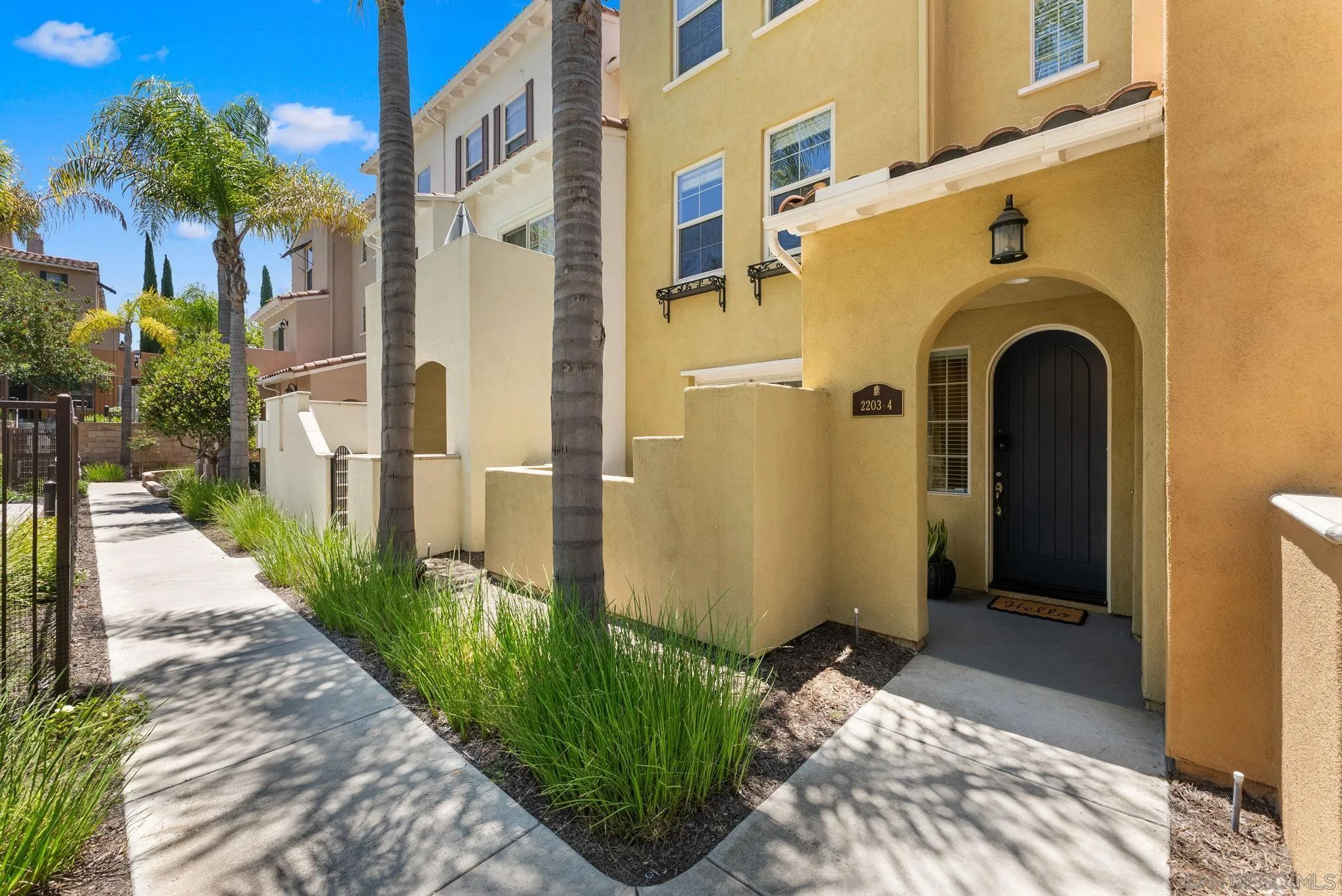 2203 Huntington Point Rd Unit 4