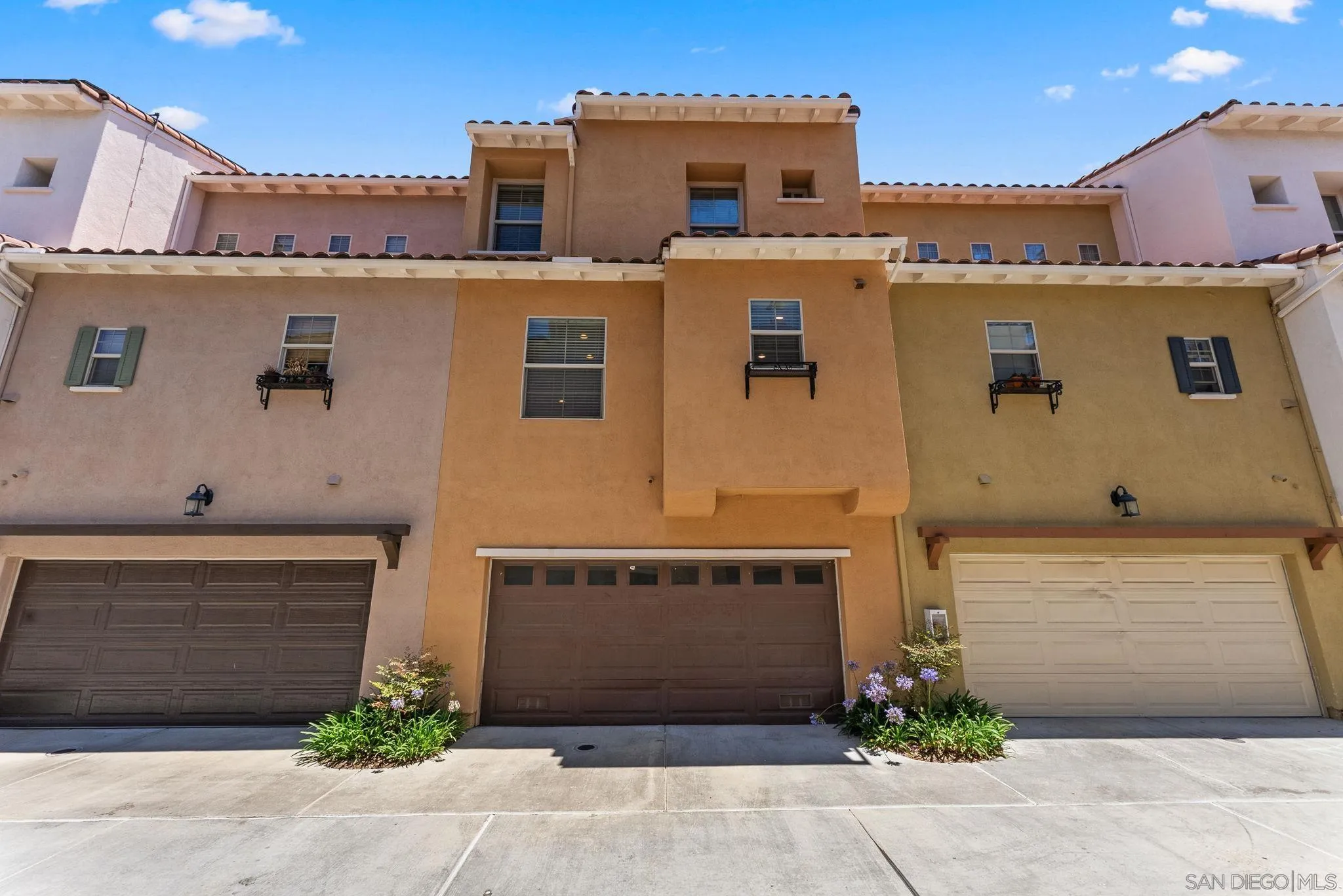 2203 Huntington Point Rd Unit 4