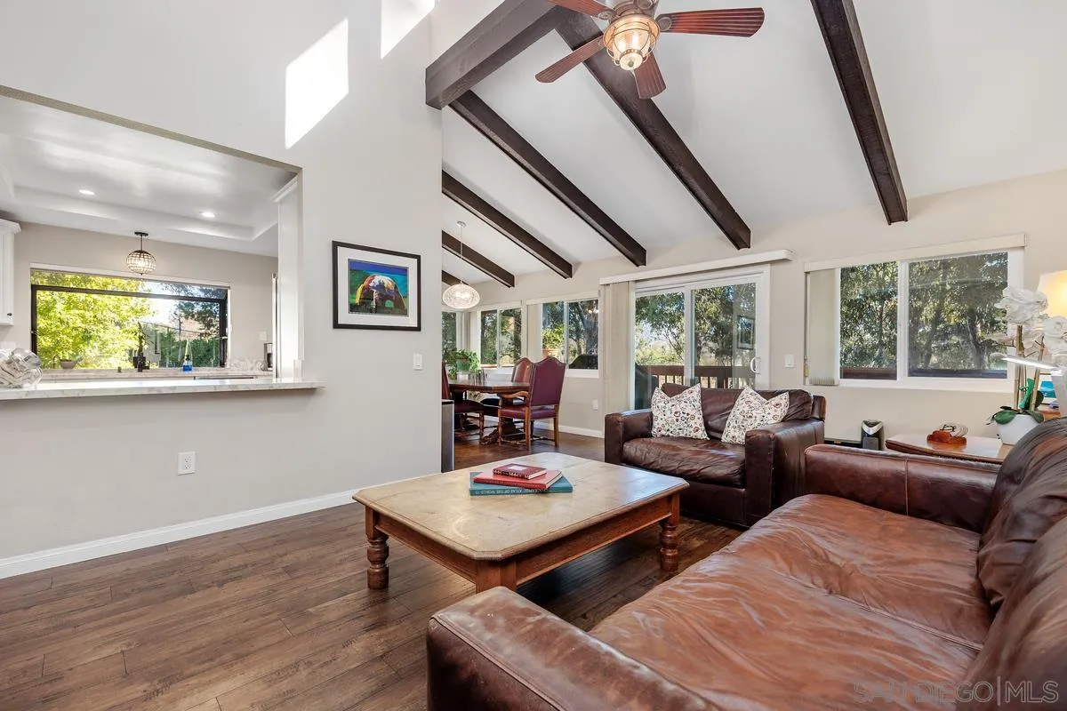 1844 Wintergreen Glen