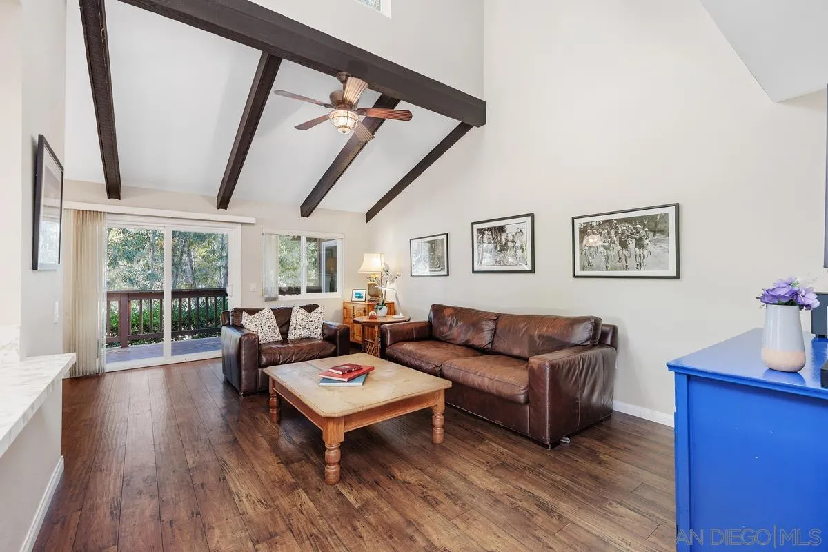 1844 Wintergreen Glen