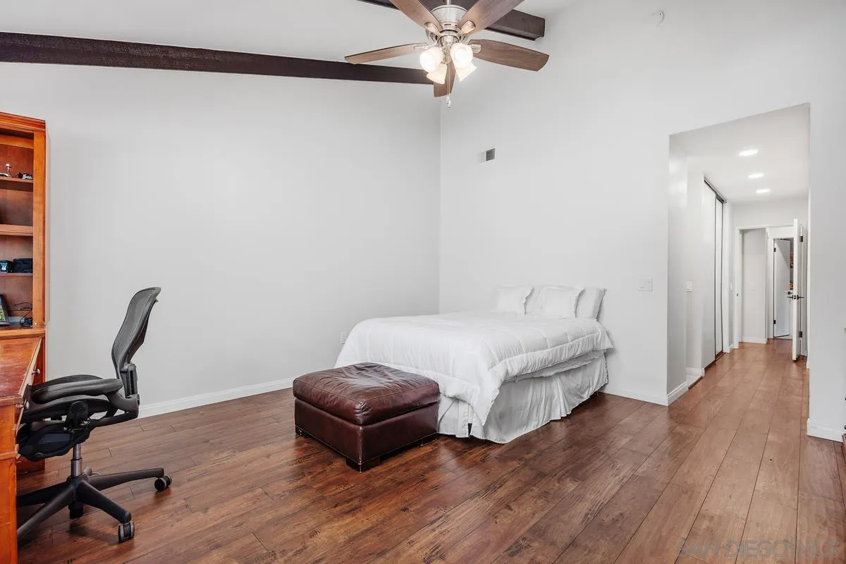 1844 Wintergreen Glen