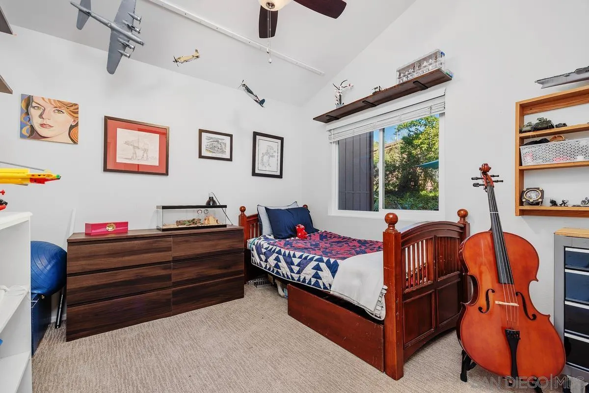 1844 Wintergreen Glen