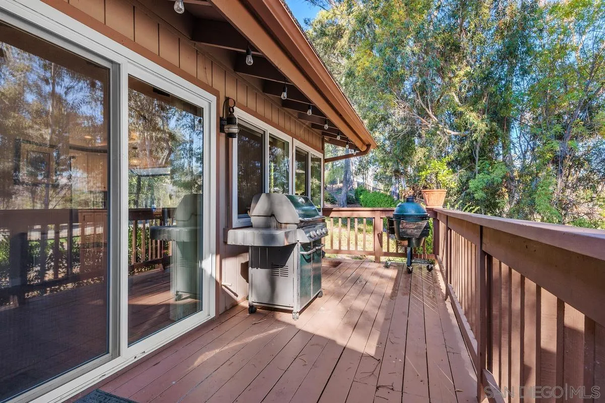 1844 Wintergreen Glen