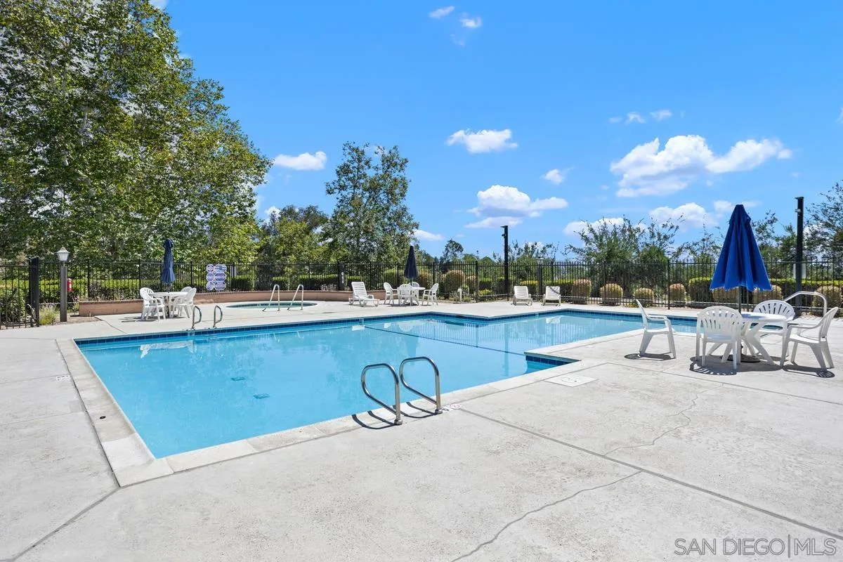1844 Wintergreen Glen