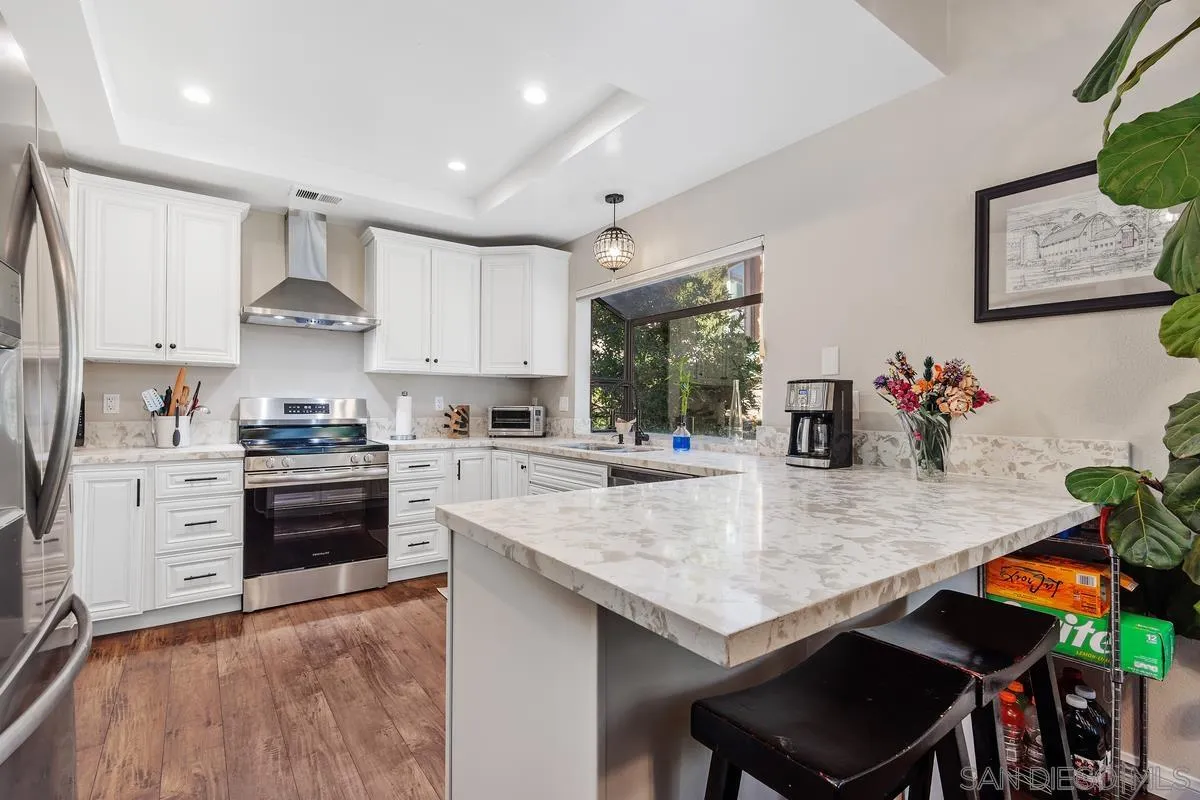 1844 Wintergreen Glen