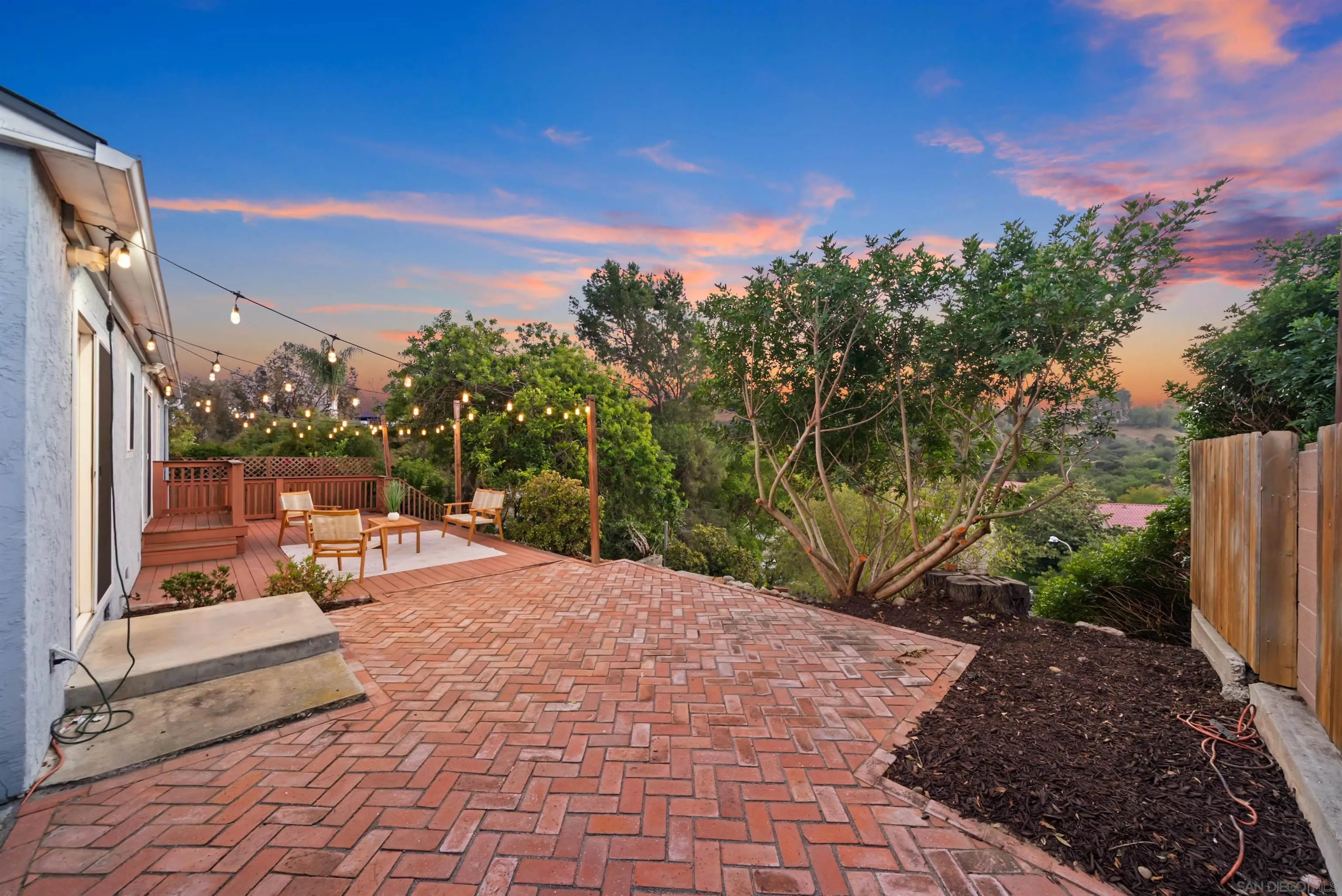 1728 Friedrick Dr