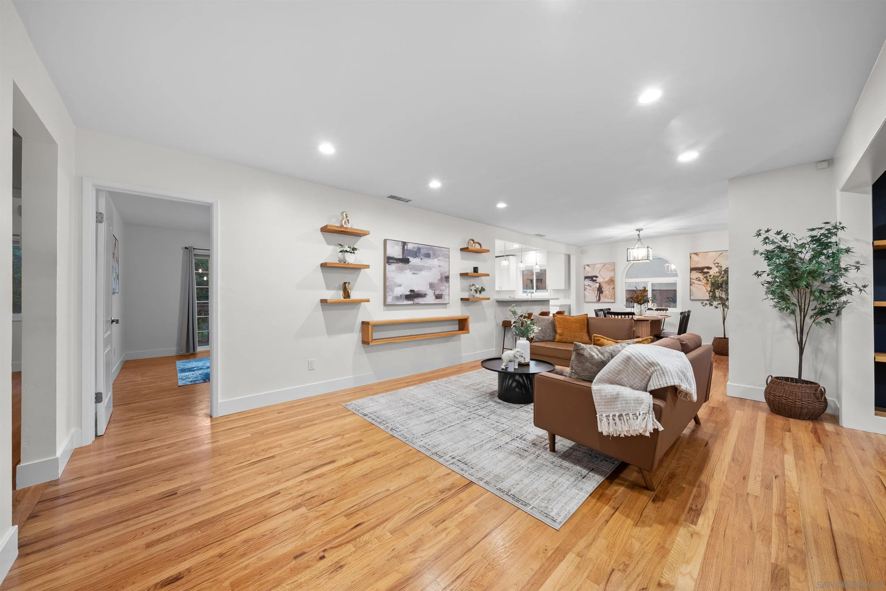 1728 Friedrick Dr