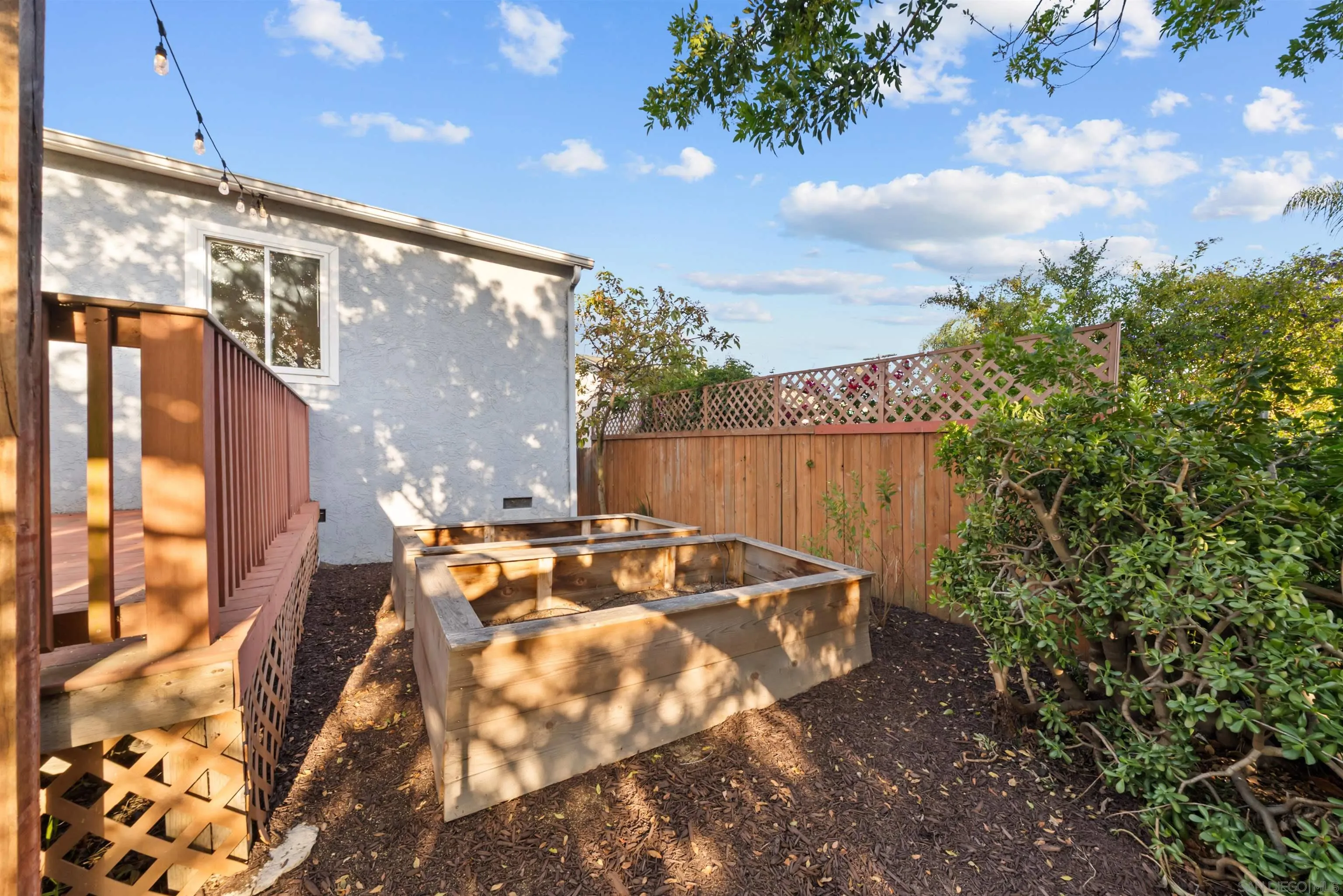 1728 Friedrick Dr