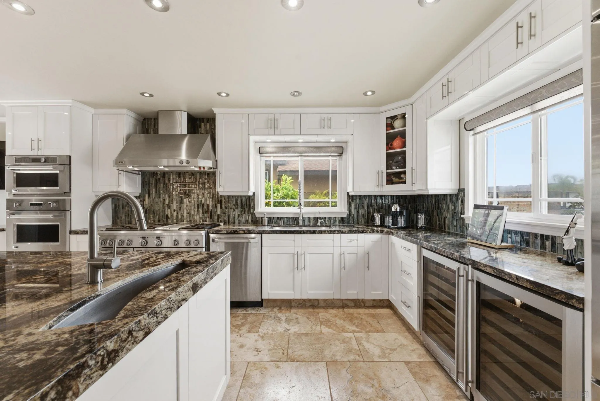 6855 Cartwright