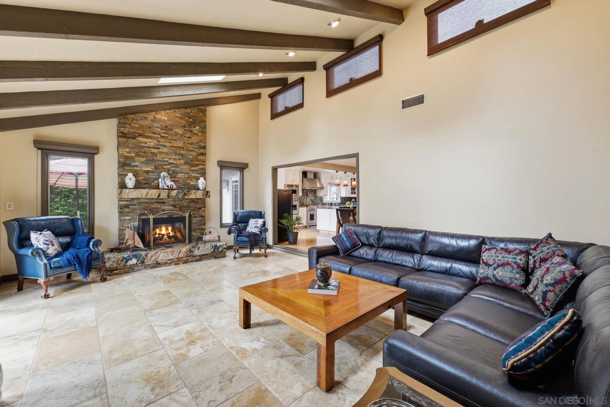 6855 Cartwright