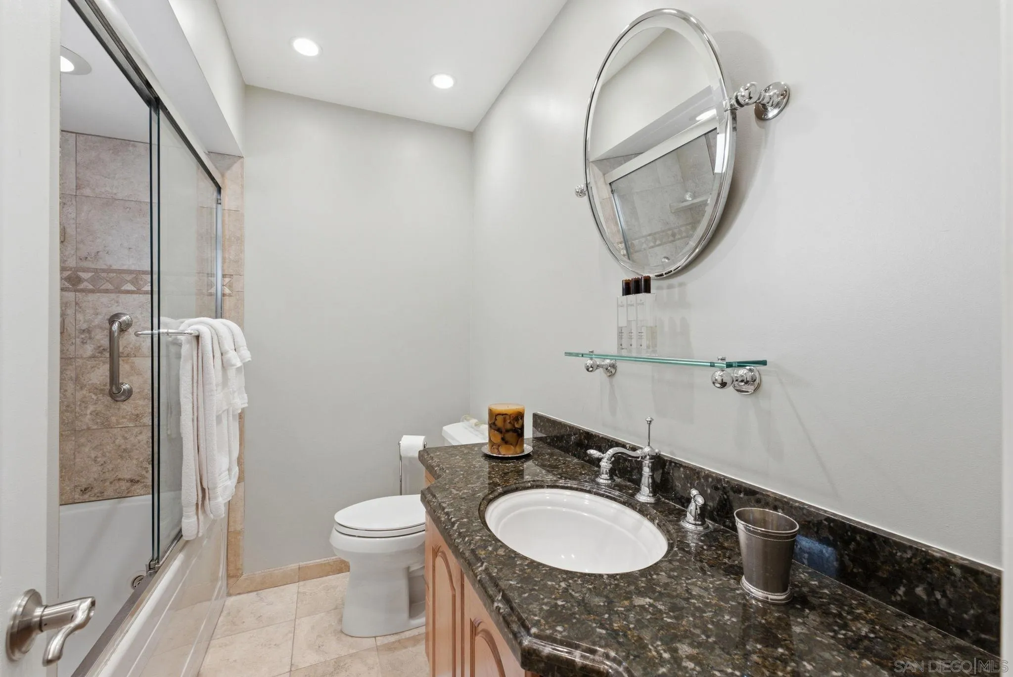 6855 Cartwright