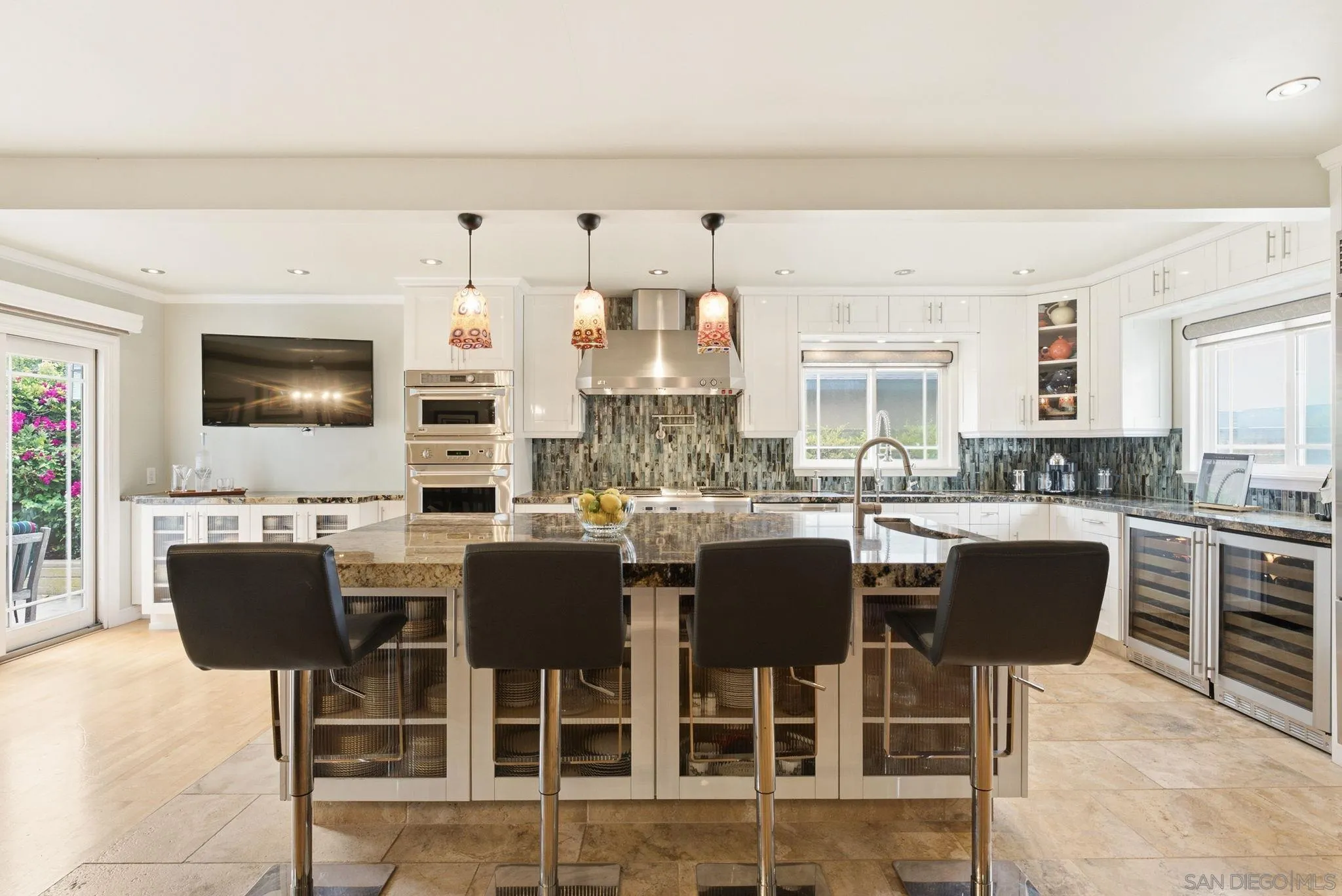 6855 Cartwright
