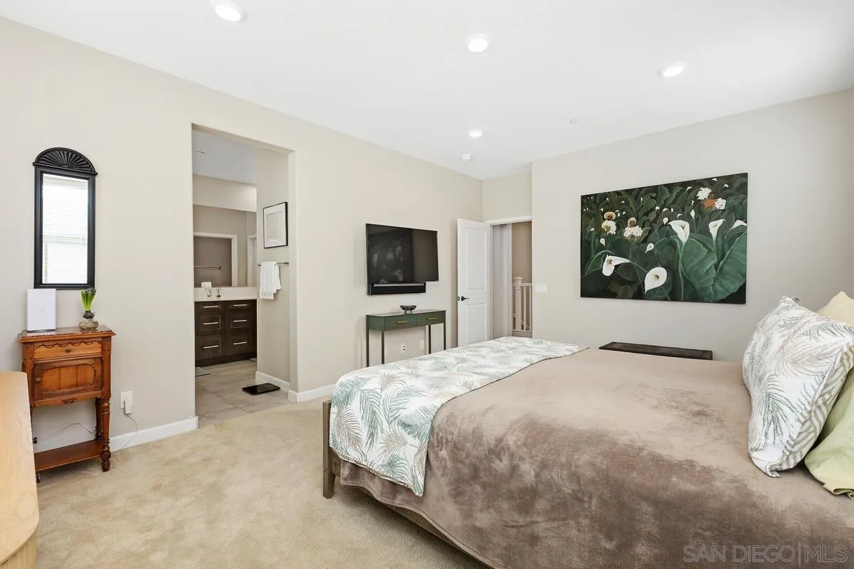 16755 Coyote Bush 89