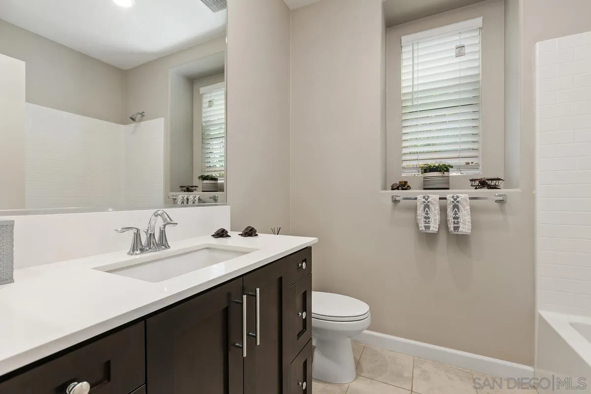 16755 Coyote Bush 89