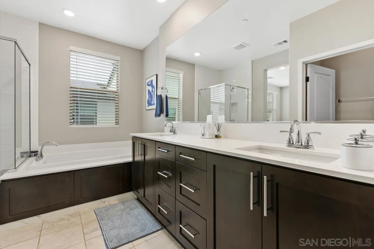 16755 Coyote Bush 89