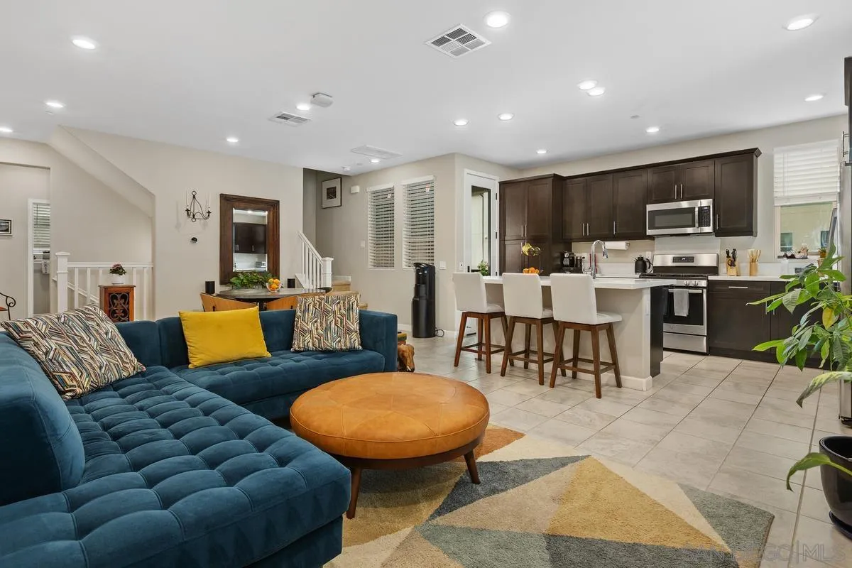 16755 Coyote Bush 89