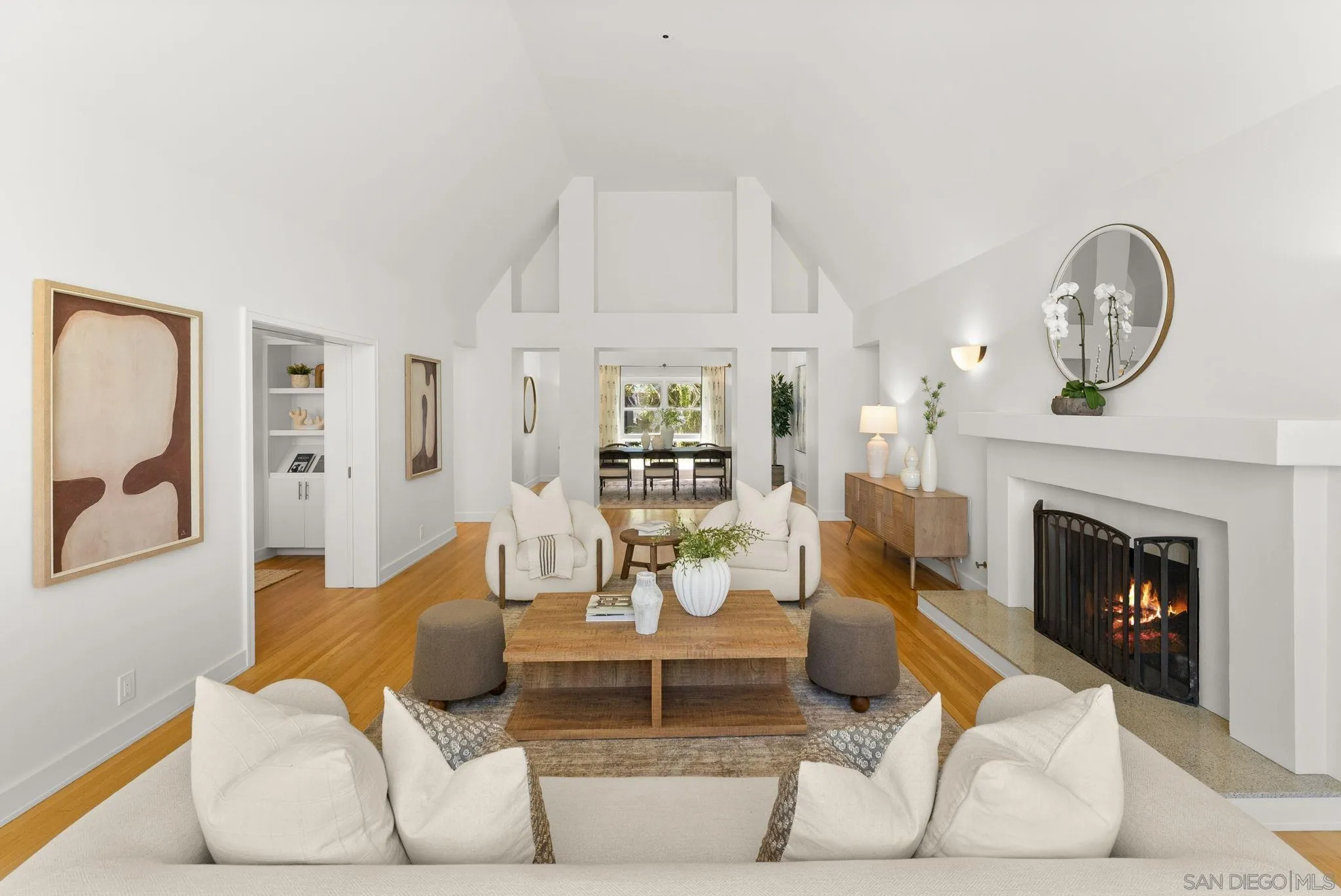 3452 Cromwell Pl