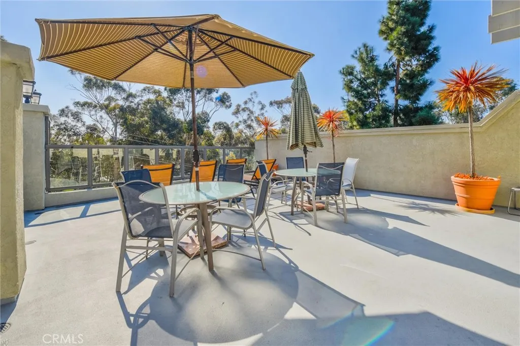 3405 Florida Street # 402