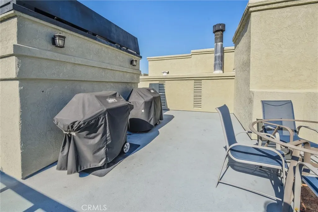 3405 Florida Street # 402