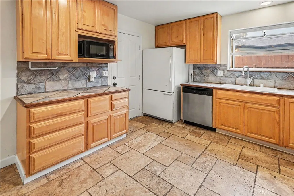 4758 Mount Saint Helens Way