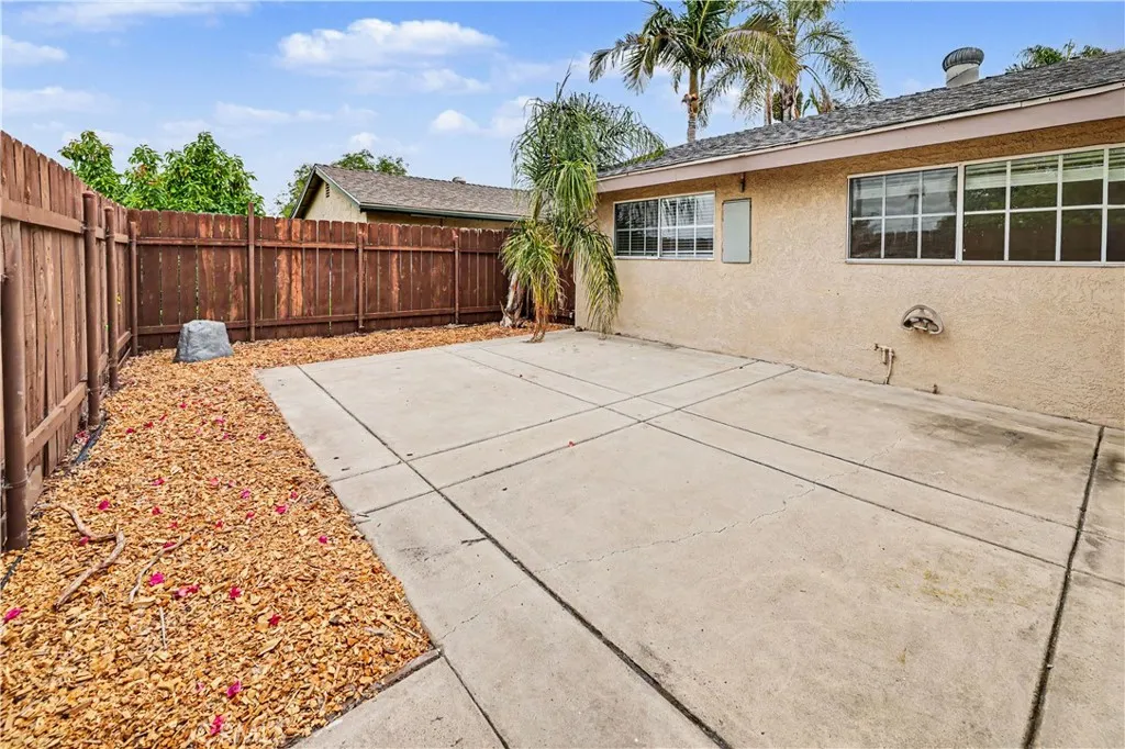4758 Mount Saint Helens Way