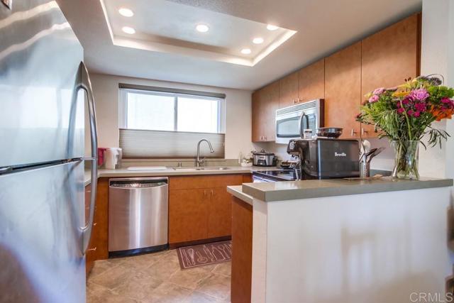1270 Cleveland Ave # 350