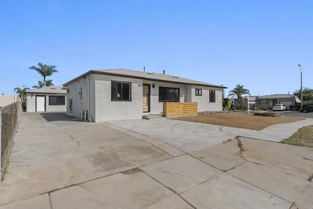 6844 Missy Ct