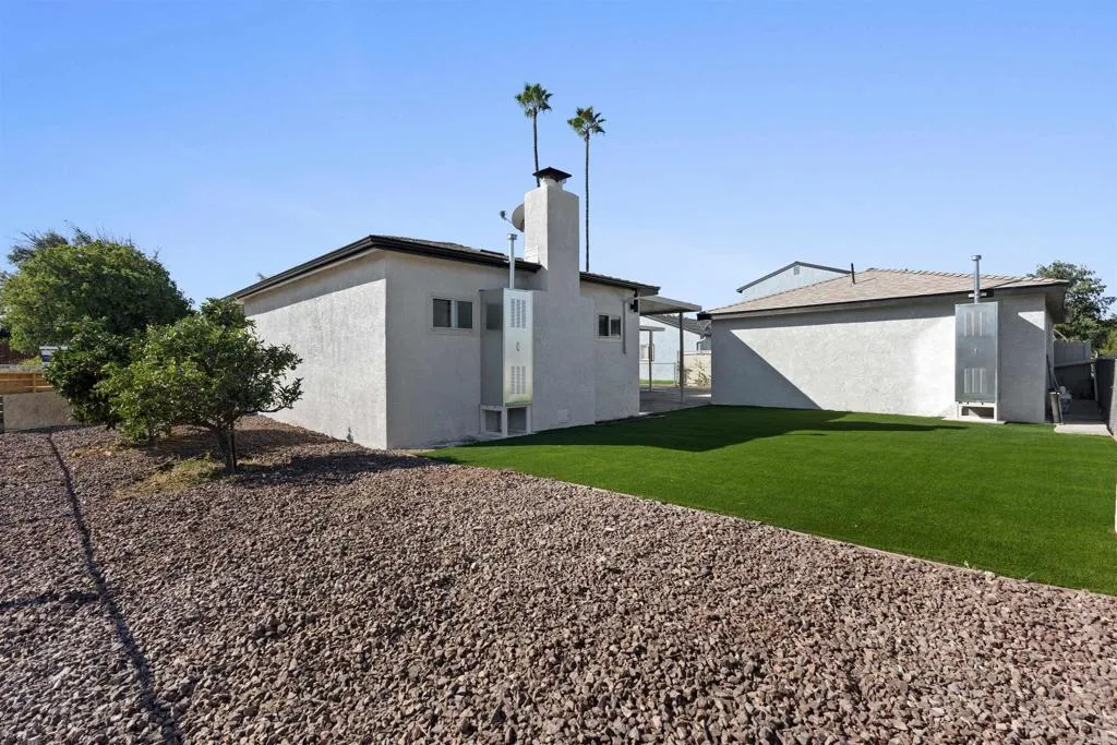 6844 Missy Ct