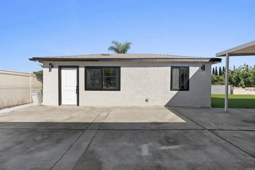 6844 Missy Ct