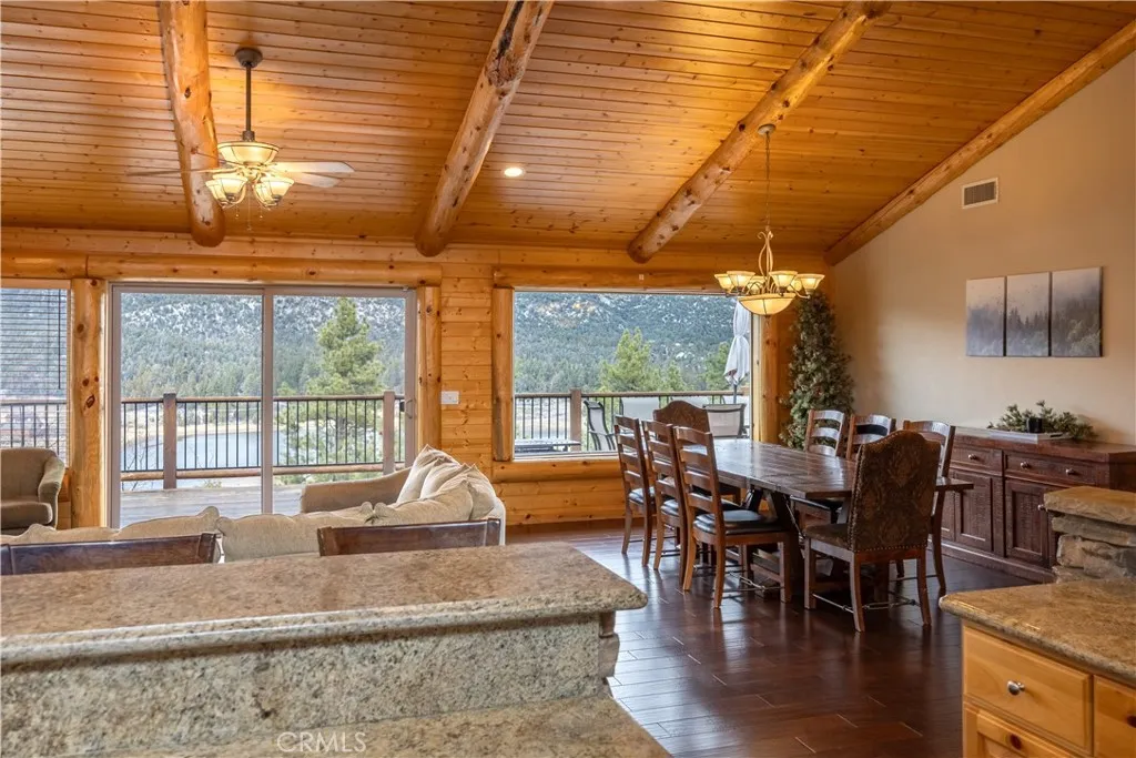42684 Timberline Trail