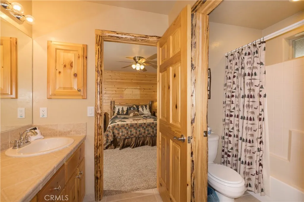 42684 Timberline Trail